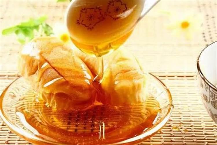 蜂蜜能给葡萄打叶面肥吗？