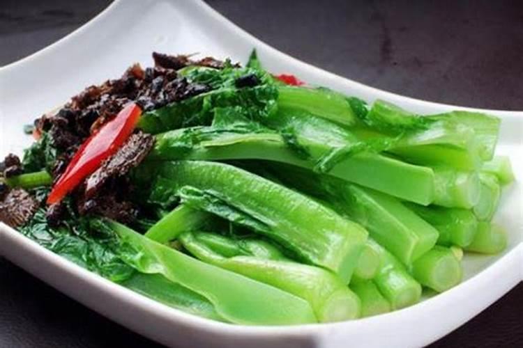 菠菜中的哪种元素含量最高？