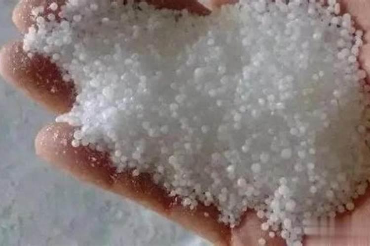 尿素当叶面肥使用方法