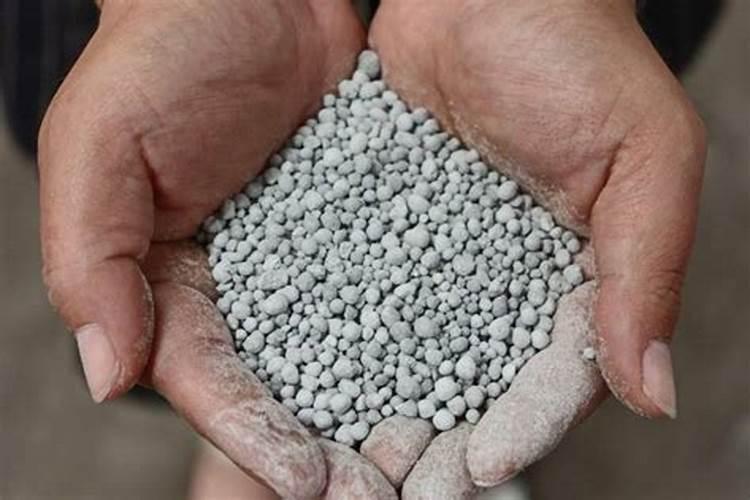 矿源黄腐酸钾属于有机水溶肥？