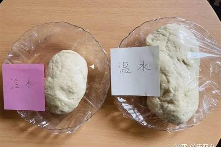 发酵农家肥时加入尿素有什么好处？