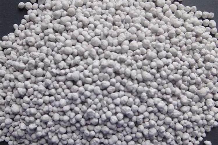 夏季养鱼该如何调节水质？