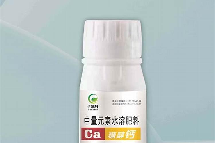 如何预防草莓膨大期容易软果的现象？