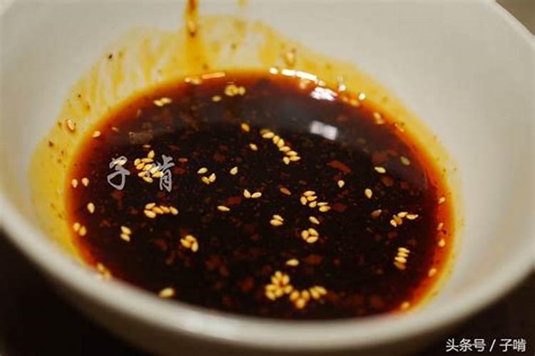 白醋加多少水喷黄瓜