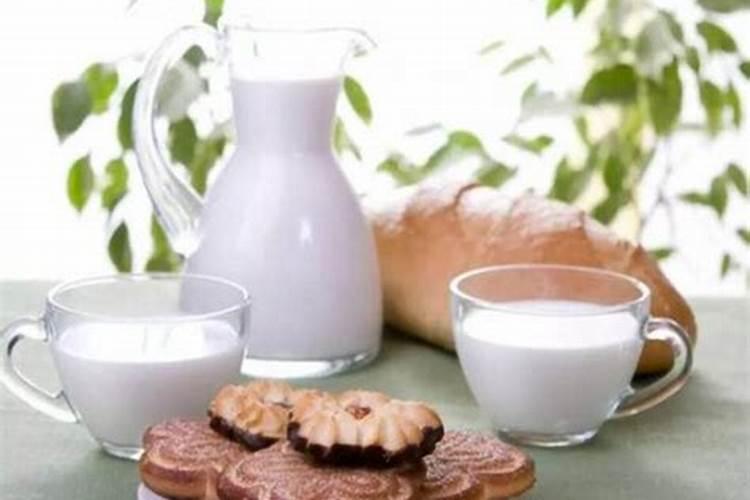 过期的纯牛奶、安慕希酸奶怎么废物利用？