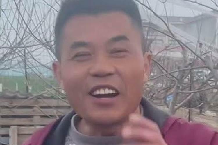 氨基酸叶面肥果树涂杆枝术怎么操作？