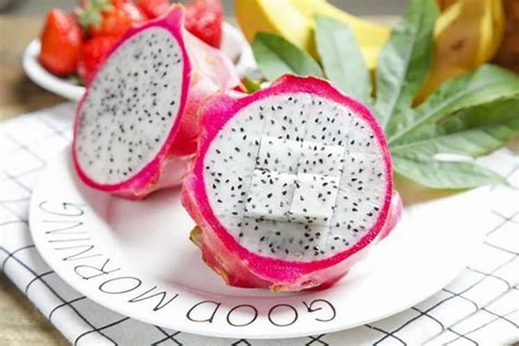 火龙果促花方法与人工催花技巧