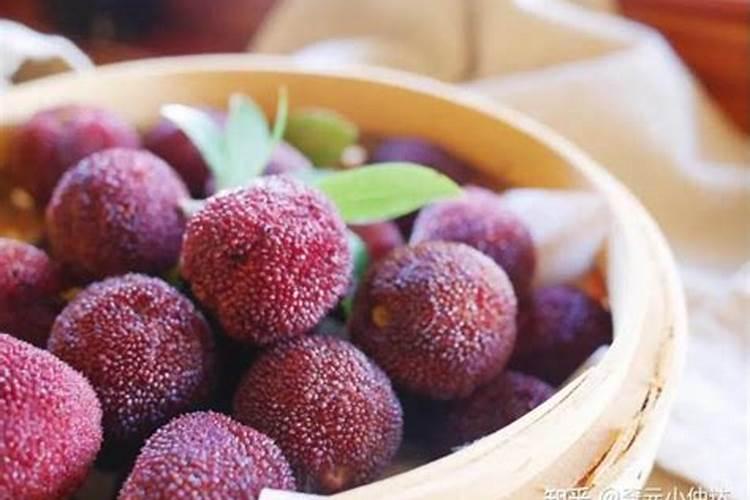 杨梅膨果肥用什么肥最好(杨梅膨果期施什么肥料又大又甜)