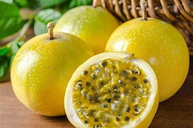 百香果在开花结果期间要施什么肥？