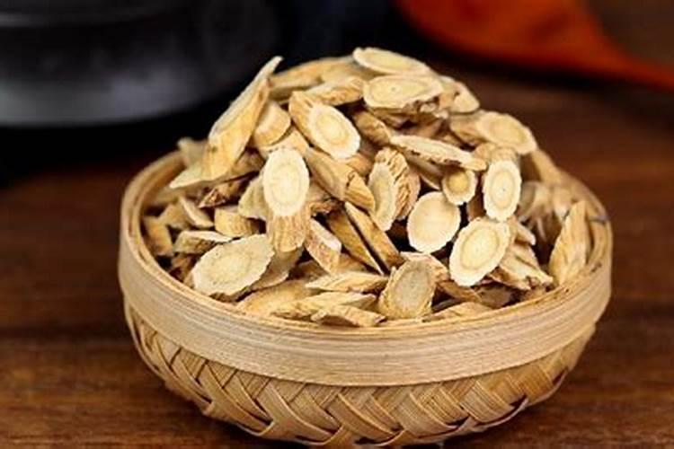 种植黄芪花荚期怎么施肥果大产量高？黄芪高产施肥管理建议