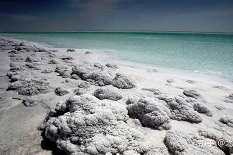 罗布泊钾肥中的罗布泊牌硫酸钾使用时有什么需要特别注意的？