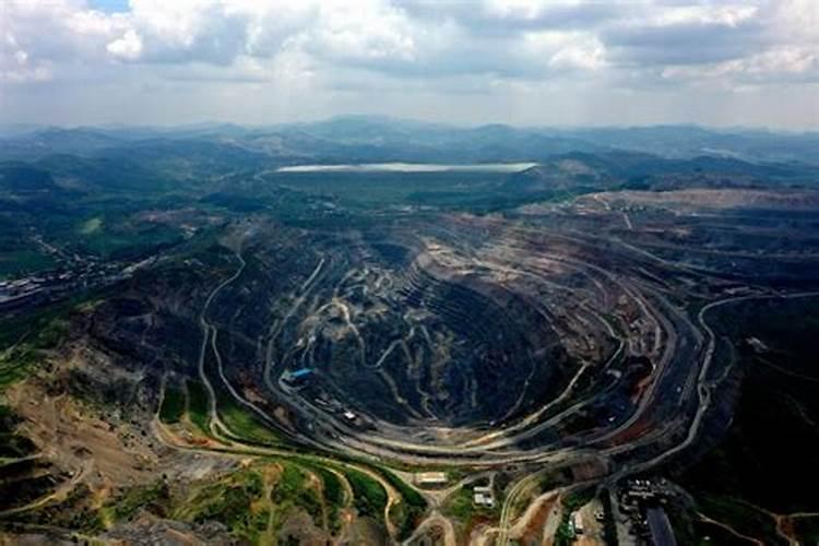 葡萄秋施肥的正确使用方法？葡萄底肥的最佳使用时间？