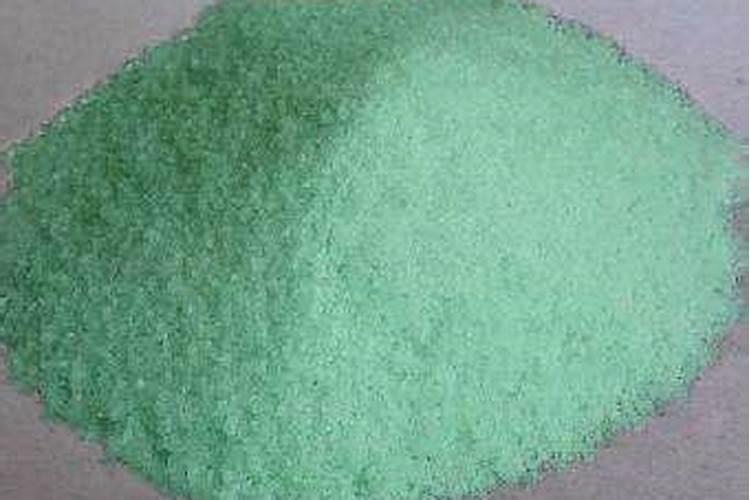 硫酸铵对植物的作用硝酸钠,硫酸铵,硫酸钾,硫酸镁,硫酸亚铁,硼酸