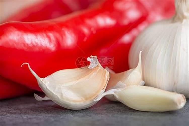 大蒜干尖黄叶打什么药效果最好