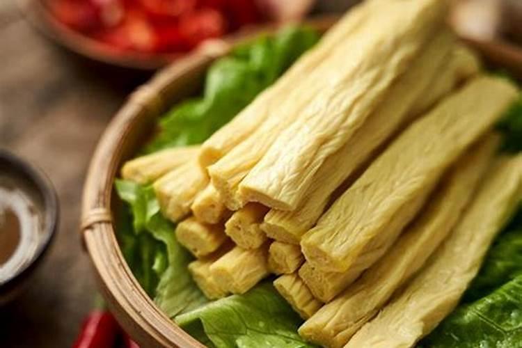 刚刚移栽的樱桃树可以使用叶面肥吗？怎样使用？