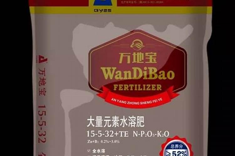 浇小西瓜幼苗用水溶肥用多少克？