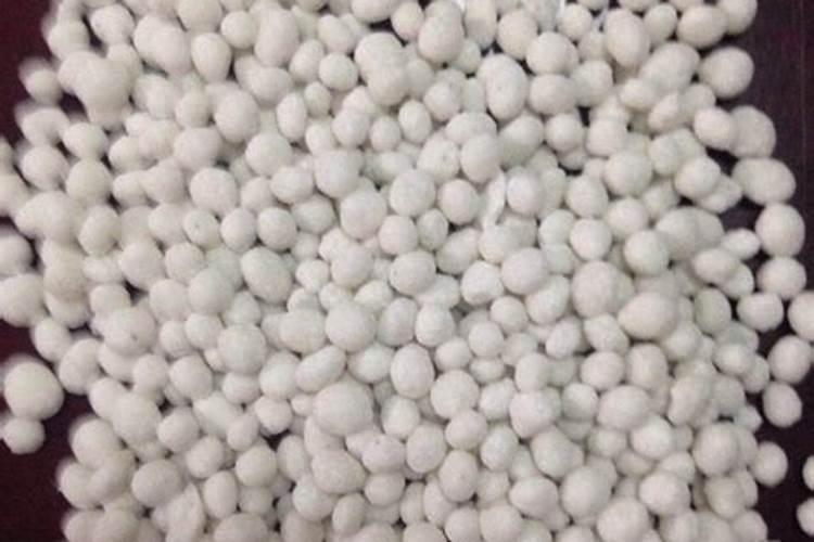尿素含有氨根离子吗？如果有,为什么没有氨味？