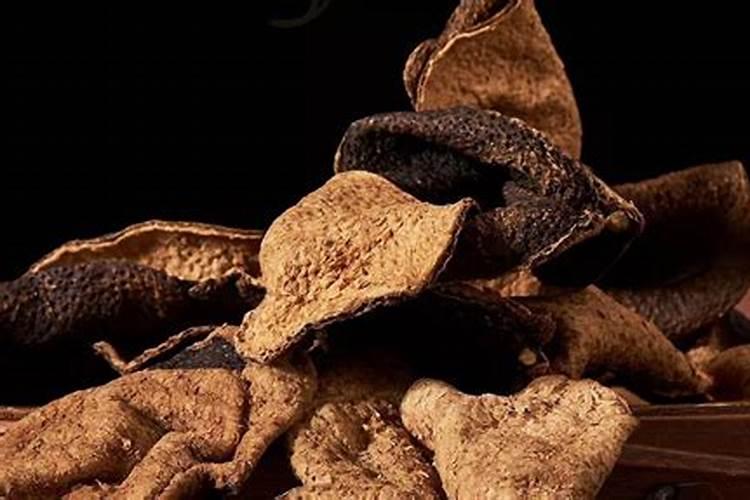 小牛便秘用什么办法冶疗？