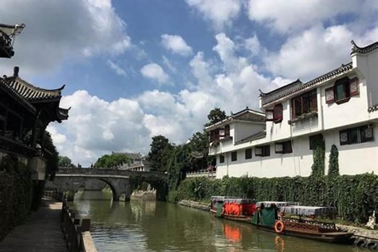 芭田冲施肥𣎴含缩二脲的有吗