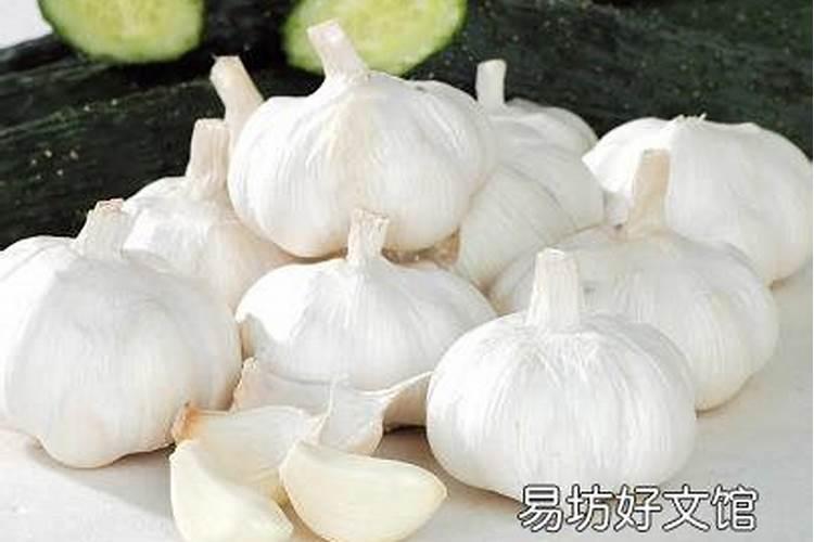 各位老师好,大蒜能用云苔素内酯