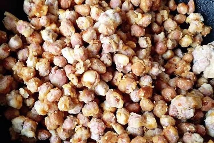 施肥和养护园林苗木时应注意什么？