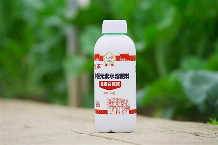 草甘膦打到树皮上树会不会死？