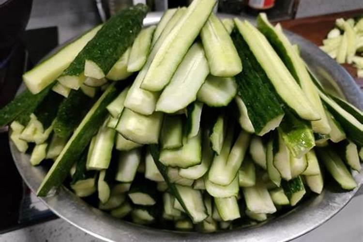 含腐植酸水溶肥的功能优势及与普通水溶肥的区别