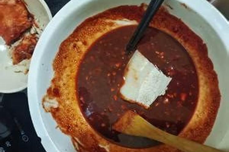 老师好!请问你,露天西瓜田施多少底肥,苗肥施几次,施多少？