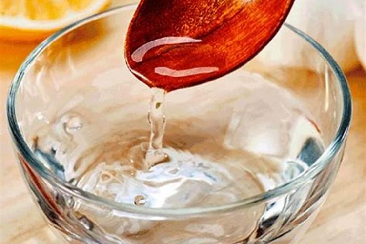 别让大蒜白种了!出土后不追肥会亏一半,老农都靠这 4 种肥提