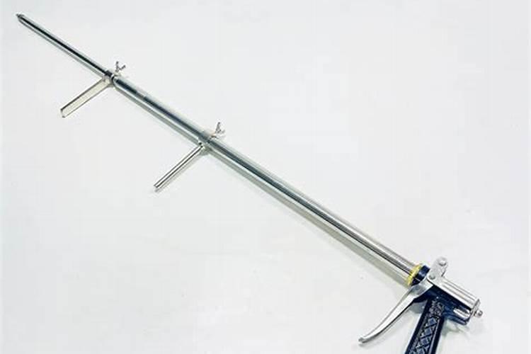 用施肥枪给早熟桃树施肥怎么操作？一般一棵大树用多少水肥？