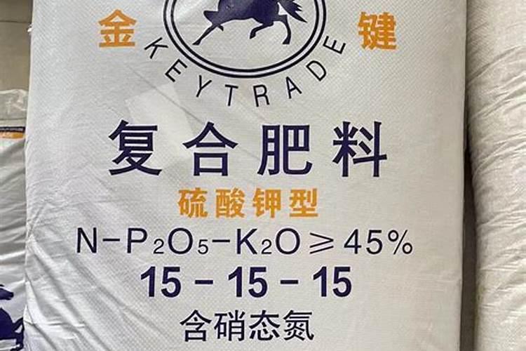 在红薯膨大期,用尿素和硫酸钾哪种追肥正确？
