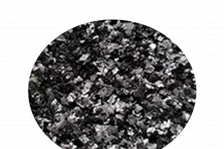 桃花露红期可以浇水吗