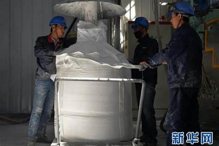 怎么施用山楂树防病害多功能肥料？