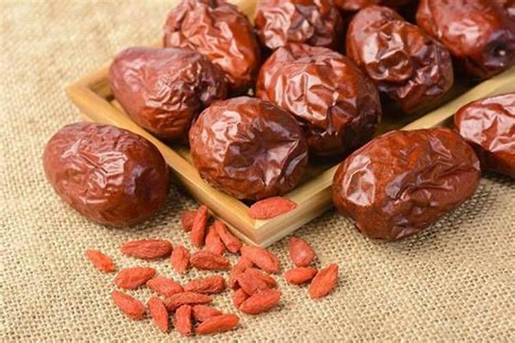 月季浇什么肥料合适