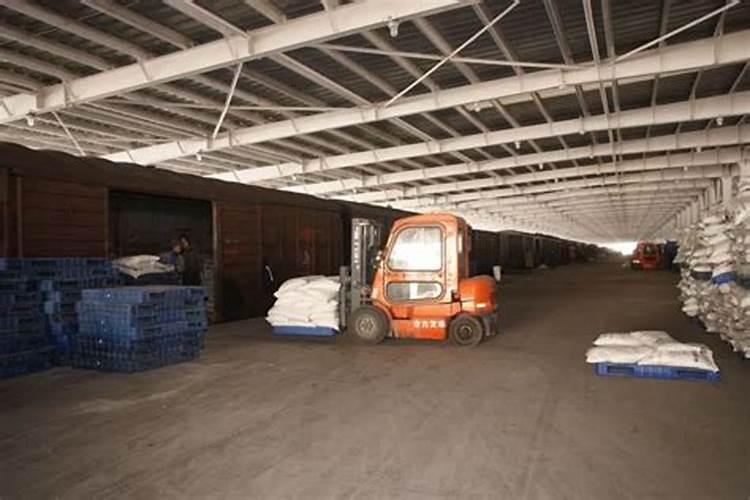 分析在罗布泊地区建钾肥厂的区位条件