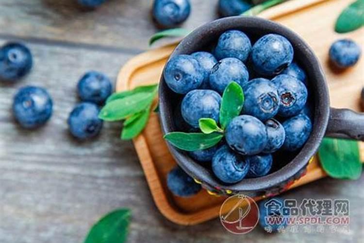 蓝莓开花结果期施什么肥好