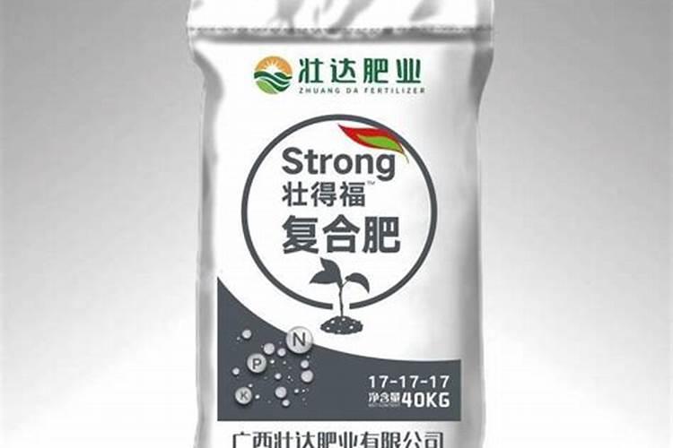 种菜用尿素还是复合肥