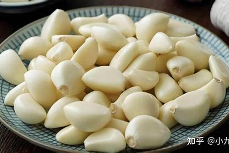 在种植辣椒时,什么肥不应该施呢？原因是什么？