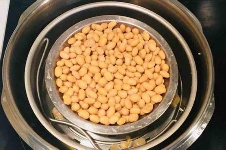 兰草花用什么水浇