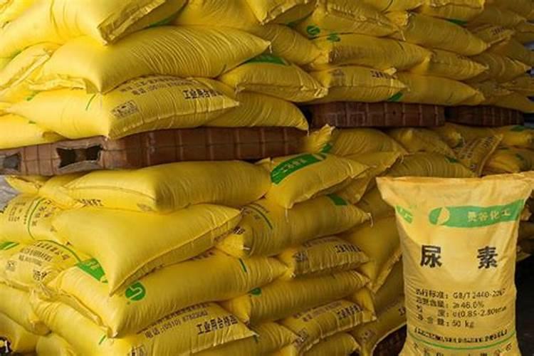 代森锰锌和尿素和中微量元素肥混用吗