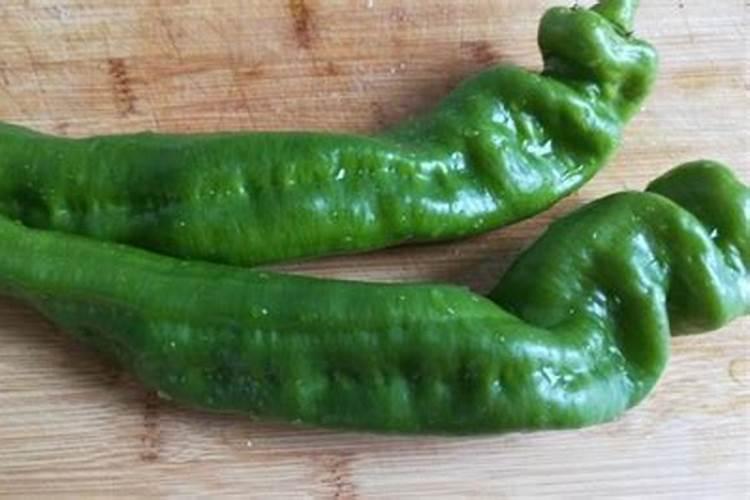 辣椒苗叶子发黄原因是什么 怎么处理解决