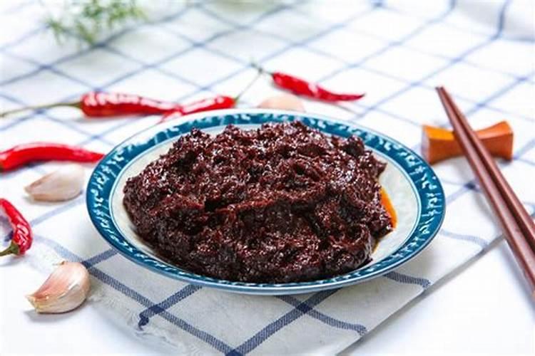 绿萝浇酱油水靠谱吗？