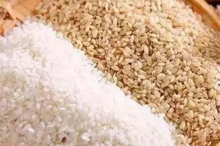 黄瓜苗结了小黄瓜但长不大