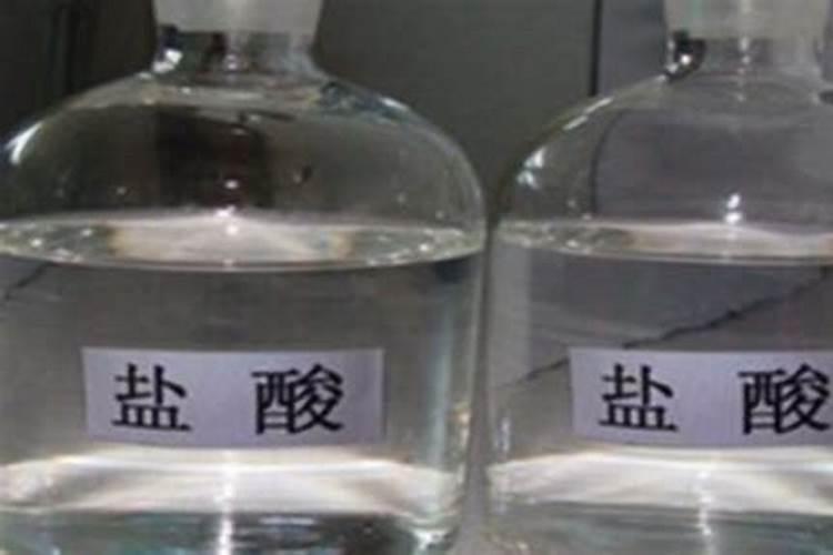 铵态氮肥加稀盐酸有刺激性气味吗