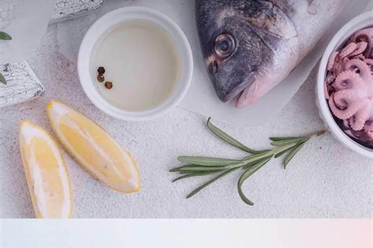 根茎很像石仙桃,但很粗壮的是什么植物？