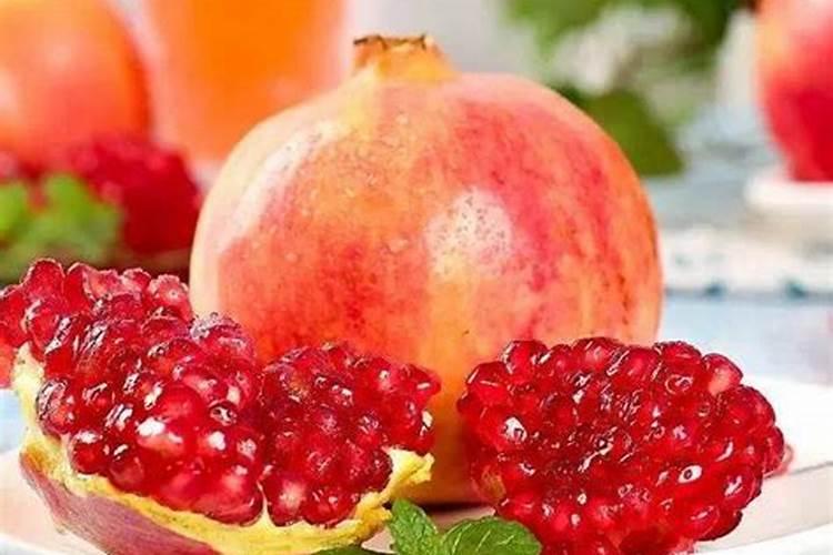 秋季盆栽绣球新长的枝叶发黄长斑,是什么情况导致的？