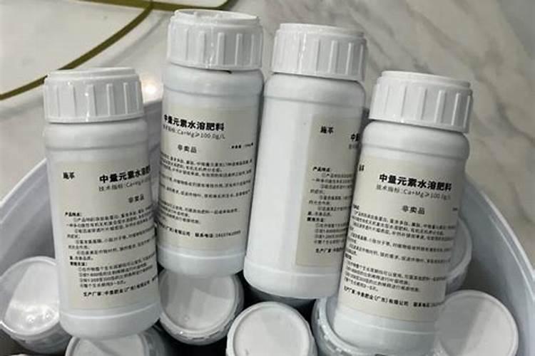 我种植的生姜叶子都卷起绕在一起出不来是什么原因？怎么办啊？我第一...