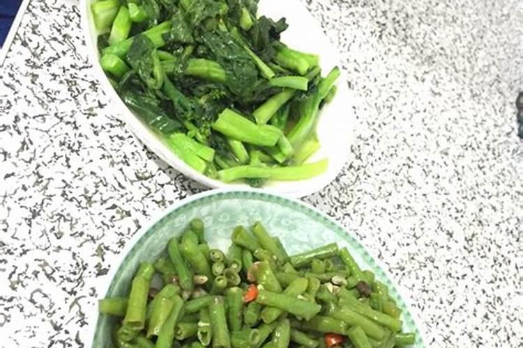 龙眼树什么时候施肥比较好