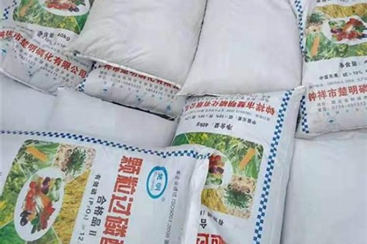 浓硝酸和氮气和木炭反应