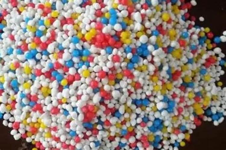 使用控施肥后还需要使用营养液吗